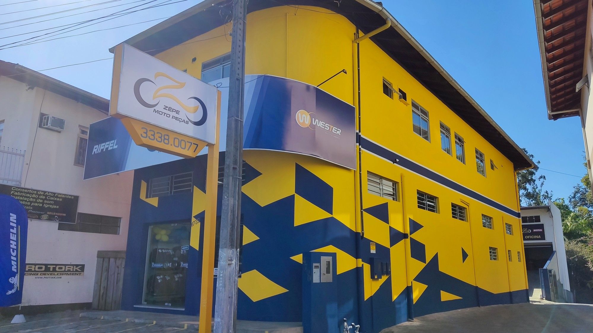 Fachada da Loja Zépe Moto Peças